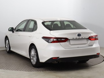 Toyota Camry IX Sedan 2.5 Hybrid Dynamic Force 218KM 2021 Toyota Camry 2.5 Hybrid, Salon Polska, zdjęcie 3