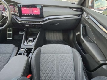 Skoda Octavia IV Liftback 1.5 TSI EVO 150KM 2024 Skoda Octavia 1,5 TSI 150KM DSG Sportline Krajowy Bezwypadkowy z Gwarancja, zdjęcie 19