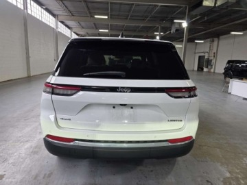 Jeep Grand Cherokee V 2023 Jeep Grand Cherokee Limited 2023 3.6 Benzyna 293KM, zdjęcie 4