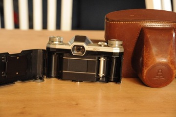 Contax F+Tessar 2.8/50 – функционал в чехле