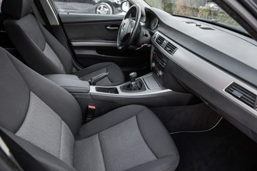 BMW Seria 3 E90-91-92-93 Limuzyna E90 318d 143KM 2007 BMW 320 M47 Rozrząd z przodu ! Szyberdach !, zdjęcie 9