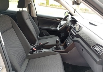 Volkswagen T-Cross 2019 Volkswagen T-Cross Bezwypadkowy - serwisowany - 1,6 - 95 KM - polecam 1.6, zdjęcie 12
