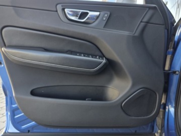 Volvo XC60 II Crossover D4 190KM 2018 Volvo XC 60 FV23 R-Design D4 190KM AWD Podgrzewani, zdjęcie 12