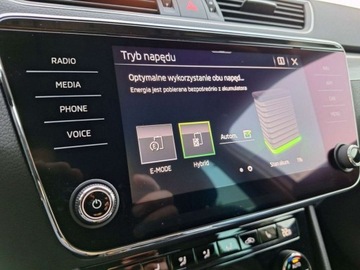 Skoda Superb III Kombi Plug-In Hybrid 1.4 TSI Plug-In-Hybrid 218KM 2021 Skoda Superb iV hybr. SalonPL serwis ASO 1.4hyb. 218KM bezwypadkowy pakiet, zdjęcie 28