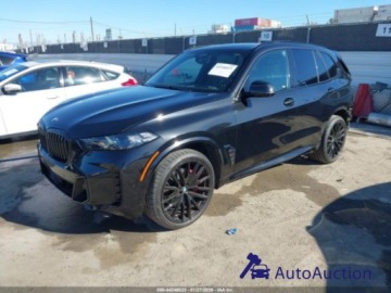 BMW X5 G05 2025 BMW X5 xDrive40i 2025 3.0 Benzyna 375KM