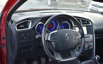 DS 4 I Hatchback Facelifting 2015 (Citroen) 1.6 BlueHDi 120KM 2015 Citroen DS4 Citroen DS4 BlueHDi 120 SampS SoChic 1.6 Diesel 120KM, zdjęcie 5