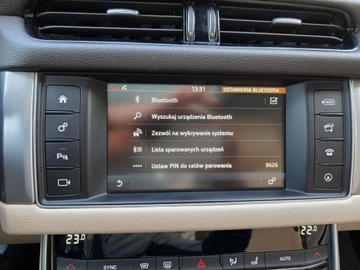 Jaguar XF II Sedan 3.0 V6 340KM 2017 JAGUAR XF V6 3.0l benzyna 340KM Bezwypadkowy Pedantycznie zadbany, zdjęcie 16