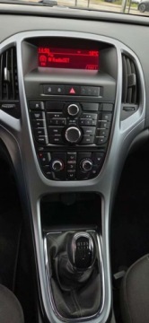 Opel Astra J Sports Tourer Facelifting 1.6 Twinport ECOTEC 115KM 2015 Opel Astra 1,6 115KM Led Klima PdC Import Raty Oplaty 1.6 Benzyna, zdjęcie 27