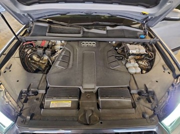 Audi Q7 II SUV 3.0 TFSI 333KM 2017 Audi Q7 3.0 V6 benzyna 333KM 4X4 wersja PRESTIGE z ubezpieczalni , mala sz, zdjęcie 12