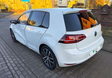 Volkswagen Golf VII Hatchback 3d 2.0 TDI-CR DPF 150KM 2014 Volkswagen Golf Volkswagen Golf 2.0 BlueTDI Highline 2.0 Diesel 150KM, zdjęcie 5