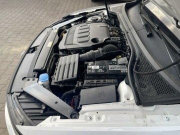 Volkswagen Passat B8 Variant Facelifting 2.0 TDI SCR 150KM 2020 Volkswagen Passat Variant Automat Podgrzewanie, zdjęcie 13