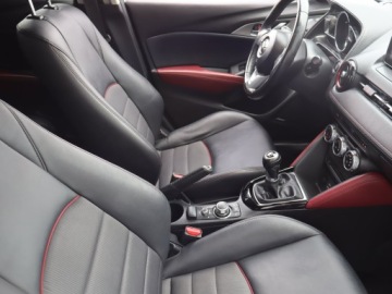 Mazda CX-3 Crossover 1.5 SKY-D 105KM 2015 Mazda CX-3 1.5 Skyactiv-D, 4X4, Skóra, Navi, zdjęcie 8