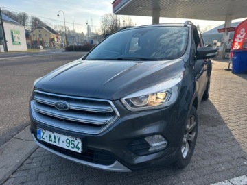 Ford Kuga II SUV Facelifting 1.5 EcoBoost 150KM 2018 FORD KUGA TITANIUM! Super stan!, zdjęcie 3