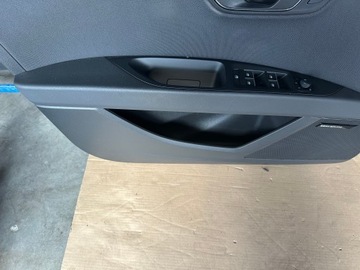 ОБИВКА ДВЕРИ СЛЕВА СПЕРЕДИ, SEAT LEON III 5F
