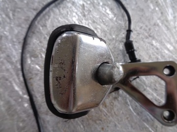 HONDA V65 VF 1100 Magna Set Podnóżek Prawy