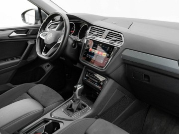Volkswagen Tiguan II SUV Facelifting 1.5 TSI 150KM 2023 Volkswagen Tiguan GKA4596A#1.5 TSI LIFE DSG, zdjęcie 34
