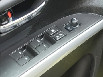 Suzuki SX4 I Hatchback Facelifting 1.6 VVT 120KM 2013 Suzuki SX4 S-Cross 1.6 Ben.120KM/4x4, zdjęcie 16