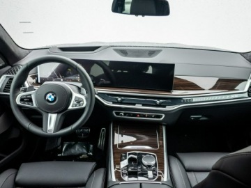 BMW X5 G05 SUV Facelifting 3.0 30d 298KM 2025 BMW X5 xDrive30d Dostępny od ręki!, zdjęcie 13