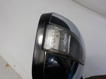 MITSUBISHI GRANDIS I ZRCÁTKO VNĚJŠÍ PRAVÉ 9 PINU