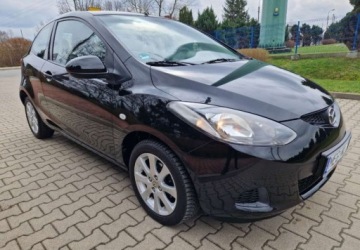 Mazda 2 II Hatchback 5d 1.3 75KM 2008 Mazda 2 Mazda 2 1.3 Comfort 1.3 Benzyna 75KM, zdjęcie 2
