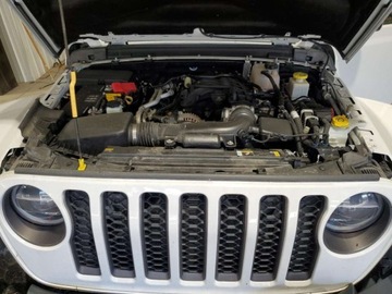 Jeep Gladiator 2022 Jeep Gladiator Mojave 2022 3.6l 3.6 Benzyna 285KM, zdjęcie 6