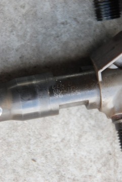 MAZDA OE SH0113H50 VSTŘIKOVACÍ TRYSKA