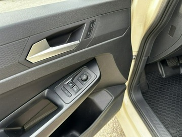 Volkswagen Caddy V Caddy 2.0 TDI 122KM 2022 Volkswagen Caddy 7 osobowy 2.0TDI 122KM DSG Style, zdjęcie 10