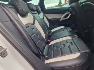 DS 5 Hatchback (Citroen) 2.0 HDi Hybrid4 200KM 2012 Citroen DS5 2.0 HDI SportChip 4x4Hybrid Automat, zdjęcie 23