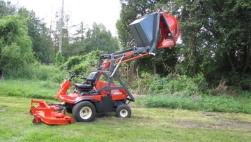 Kubota 2880 z koszem wysoki wysyp traktor kosiarka