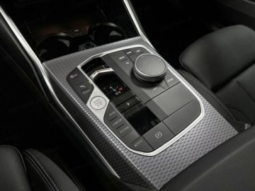 BMW Seria 3 G20-G21 Limuzyna 2.0 318i 156KM 2026 BMW Seria 3 318i Sport Sedan 2.0 (156KM) 2026, zdjęcie 9