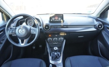 Mazda 2 III Hatchback 5d 1.5 SKY-G 90KM 2016 Mazda 2 Bezwypadkowa Serwisowana 1-Wlasciciel Navi Kamera Grz.Fotele Piekn, zdjęcie 7