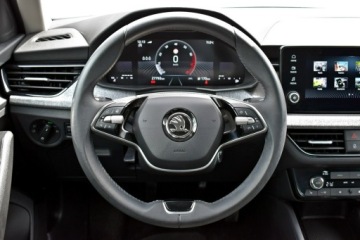 Skoda Kamiq Crossover Facelifting 1.0 TSI 115KM 2024 Škoda Kamiq Skoda Kamiq Bezwypadkowy / Salon, zdjęcie 13