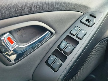 Hyundai ix35 SUV R 2.0 CRDi 136KM 2011 Hyundai ix35 2.0 CRDI + Style AWD (4x4), zdjęcie 10