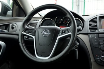 Opel Insignia I Sports Tourer 1.4 Turbo ECOTEC Start/Stop 140KM 2012 CZARNA OPŁACONA 1.4T 140KM SERWIS NAVI 2xPARKTRONIK ALU GWARANCJA, zdjęcie 25