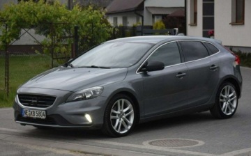 Volvo V40 II Cross Country 2.0 D4 DRIVE-E 190KM 2014 Volvo V40 2.0D R-Design Navi PDC Led 190KM Sprowadzony Oplacony 2.0 Diesel, zdjęcie 3