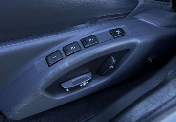 Volvo XC60 I SUV Facelifting 2.0 D4 DRIVE-E 190KM 2015 Volvo XC 60 2.0 D 190KM automatskoraNAVIbezwypadkowy zarejestrowany, zdjęcie 31