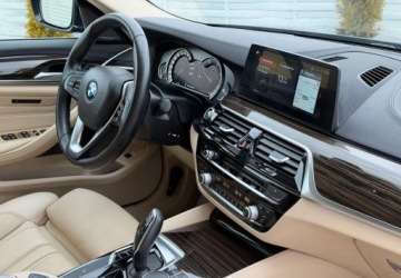 BMW Seria 5 G30-G31 Touring 520d 190KM 2018 BMW Seria 5 BMW Seria 5 2.0 Diesel 190KM, zdjęcie 14
