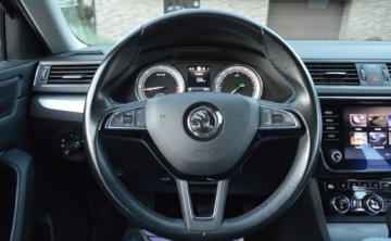 Skoda Superb III Kombi Facelifting 2.0 TDI 190KM 2020 Skoda Superb 2,0 TDI 190 KM DSG FULL LED Nawigacja Klimatronik 2.0 Diesel, zdjęcie 29