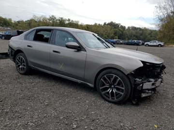 BMW Seria 7 G70 2023 BMW Seria 7 740i 2023 3.0l 3.0 Benzyna 375KM, zdjęcie 4