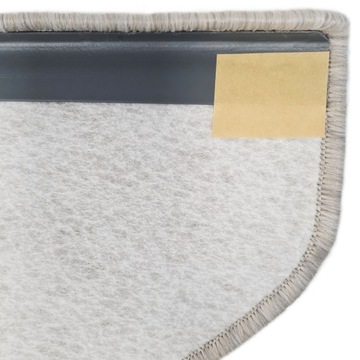 Деревянная лестничная чехла для бежевой лестницы яркие трепевые ноги