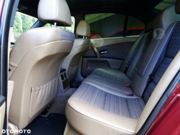 BMW Seria 5 E60 Sedan 3.0 530i 231KM 2005 BMW Seria 5 BMW Seria 5 3.0 Benzyna 231KM, zdjęcie 36