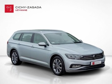 Volkswagen Passat B8 Variant Facelifting 1.5 TSI EVO 150KM 2022 Volkswagen Passat SalonPL serwis ASO 1.5TSI 150KM bezwypadkowy kamera grz., zdjęcie 6