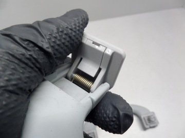 РУЧКА ЗАДНЯЯ РУЧКА В ПОТОЛКЕ MERCEDES-BENZ C CLASS W203 A2038100551