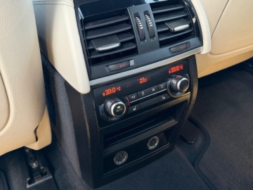 BMW X5 F15 SUV xDrive40e 313KM 2017 BMW X5 // SALON PL // BEZWYPADKOWY // 1 WŁ // Mocno Doposażony // HEAD UP, zdjęcie 31