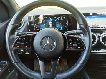 Mercedes Klasa B W247 Sports Tourer 2.0 220 190KM 2019 Mercedes B 220 4 MATIC, salon, I wł. serwis ASO, zdjęcie 17