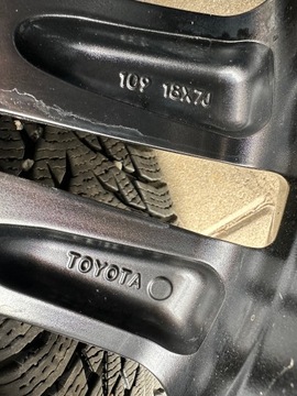 18" KOLA ZIMNÍ RÁFKY PNEUMATIKY TOYOTA RAV4 225/60/18