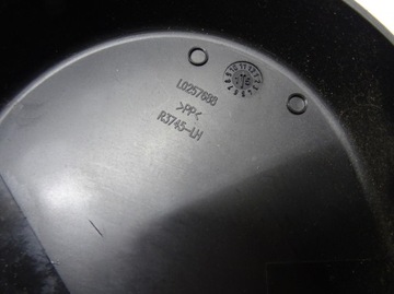 2015-2023 CHALLENGER KRYT PANEL SEDADLA POUZDRO LEVÝ PRAVÁ PLAST