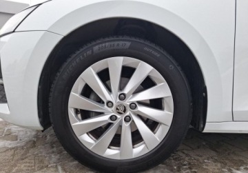 Skoda Octavia IV Liftback 1.5 TSI EVO 150KM 2024 Skoda Octavia SalonPL 1.5TSI 150KM Selection SerwisASO Virtual Matrix Kess, zdjęcie 31