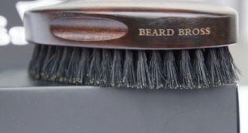 ZESTAW do BRODY Szczotka Brzytwa Szablon Nożyczki