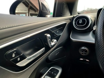 Mercedes Klasa C W206 2023 Mercedes C 300 e + niski przebieg + AMG, zdjęcie 15